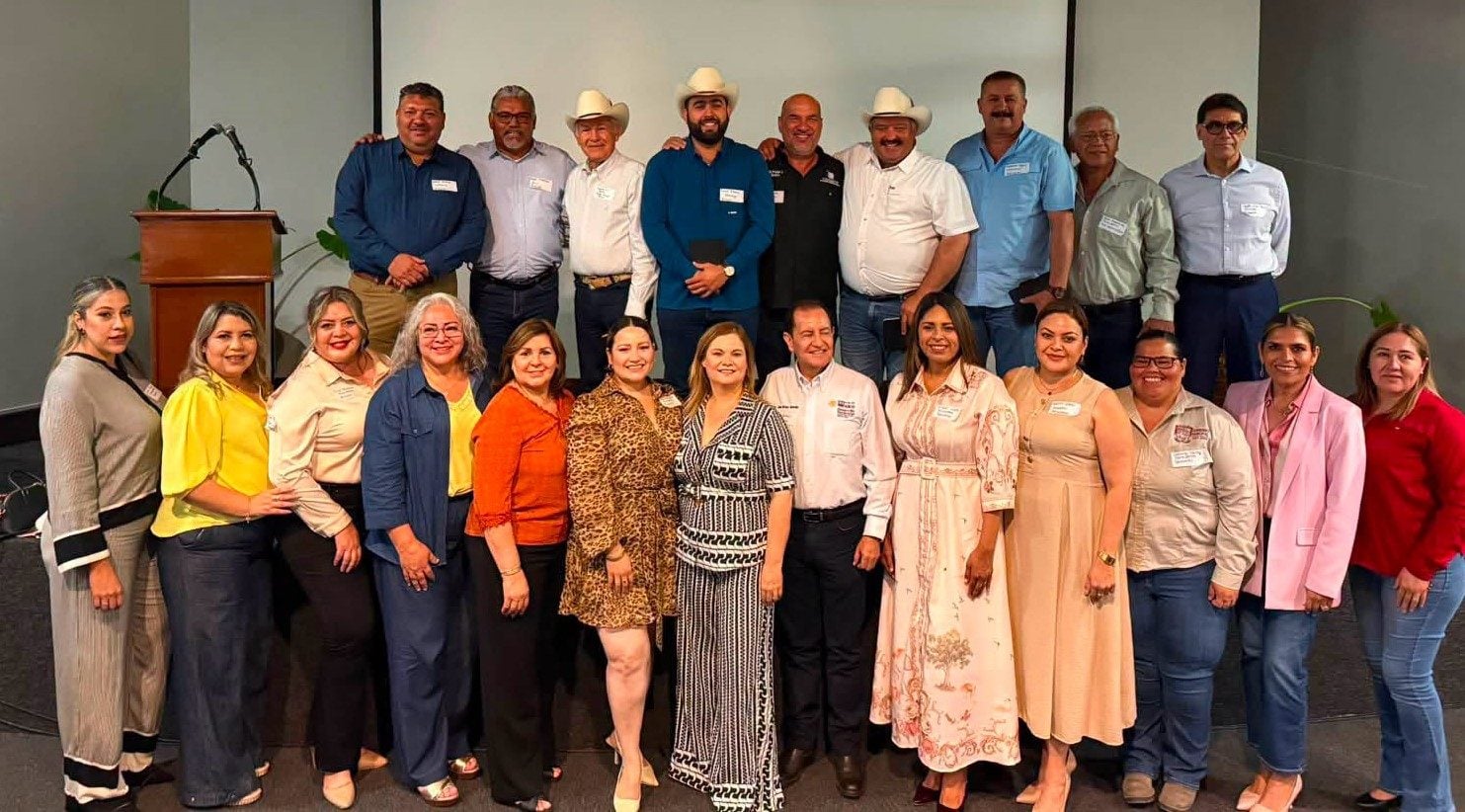 BACANORA PARTICIPA EN LA INSTALACIÓN DE LA RED ESTATAL DE DESARROLLO URBANO